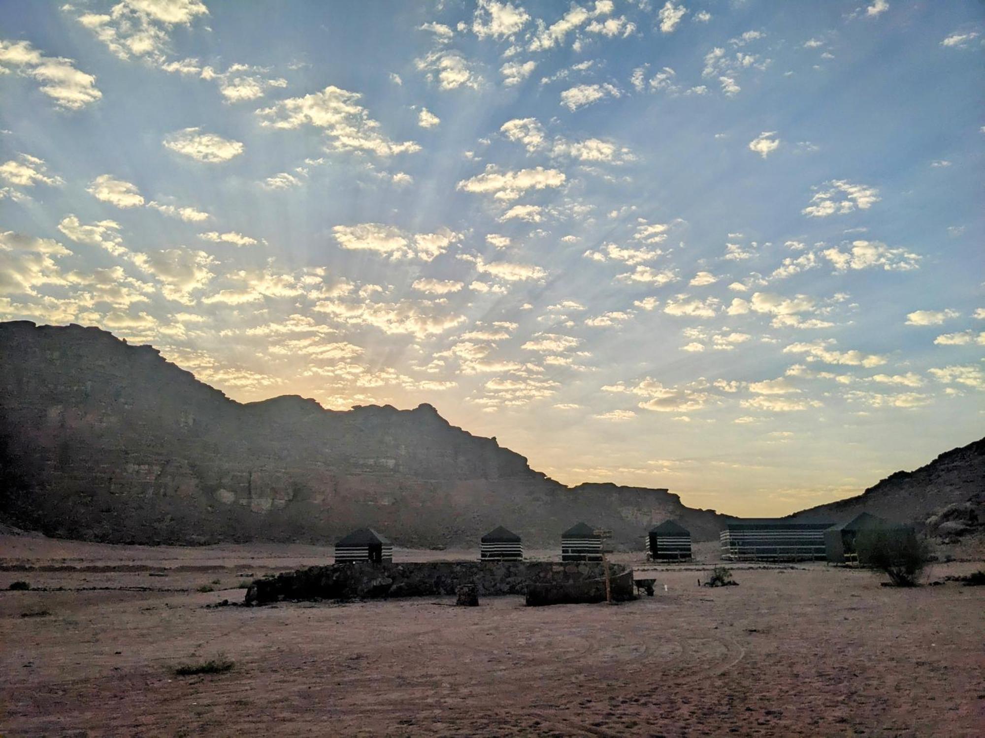 Wadi Rum Camp & Jeep Tour Kültér fotó